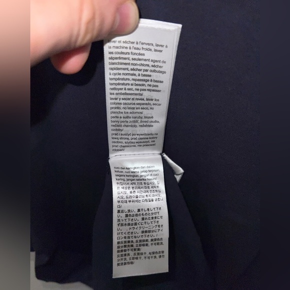 Calvin Klein Men’s Graphic Tee size Large - Picture 8 of 8